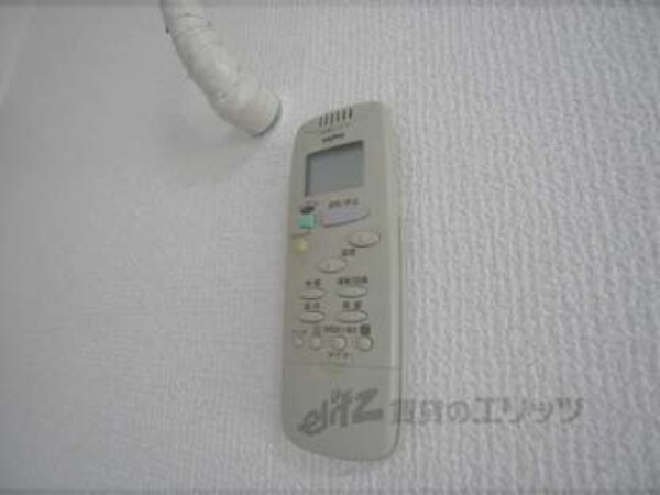 エアコンリモコン