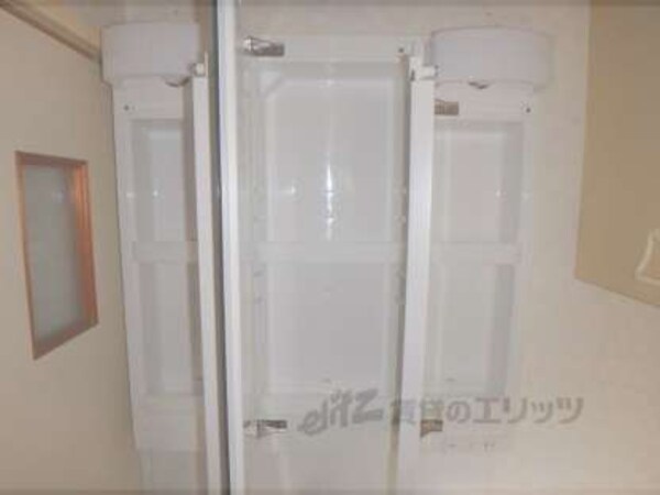 上部収納