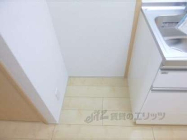 冷蔵庫置場
