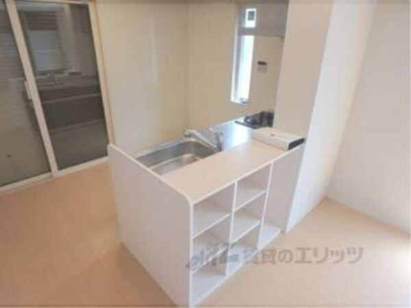 キッチン(同タイプマンションの写真です。)