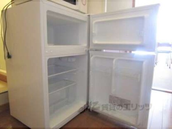 冷蔵庫置場