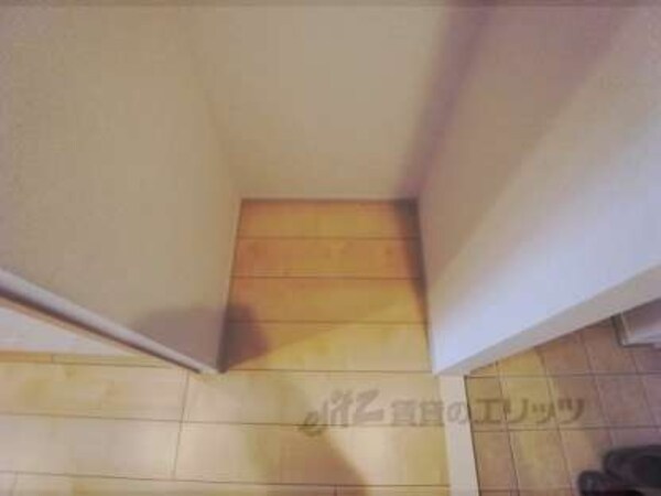 冷蔵庫置場
