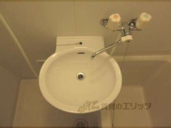 洗面所