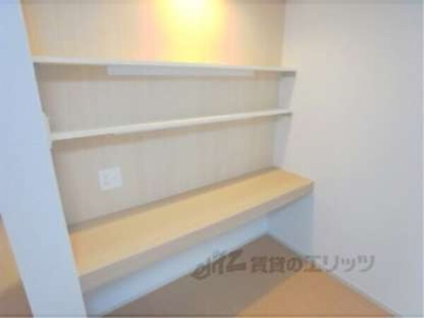 カウンターデスク