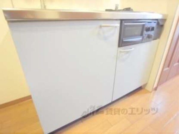 キッチン下部収納