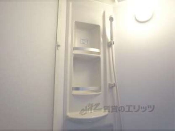 浴室棚