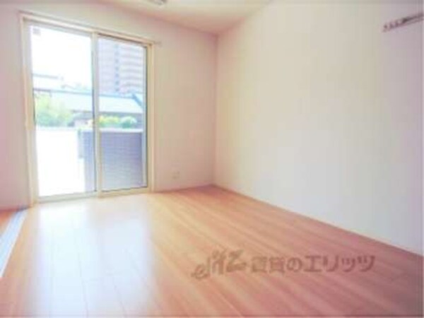 洋室(リビング横の洋室です。)