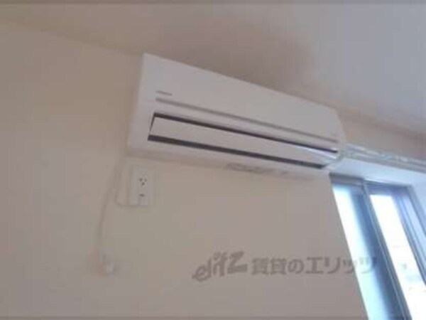 エアコン(洋室に一基付いています)