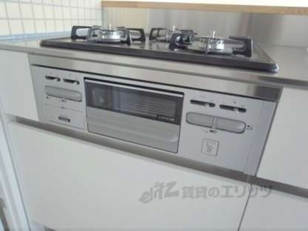 グリル(グリル付きでお料理の幅も広がります。)