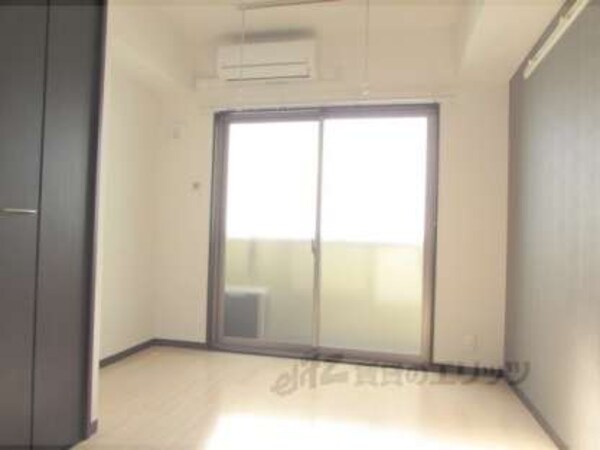 洋室(5帖の洋室です。)