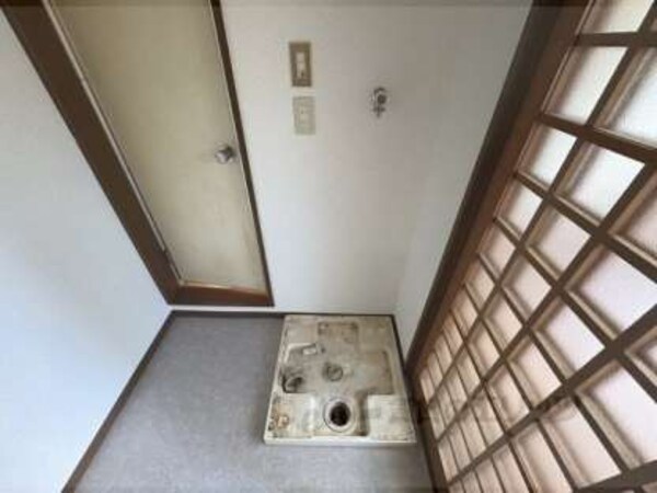 洗濯機置場