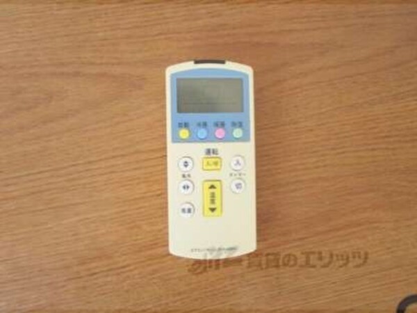 エアコンリモコン