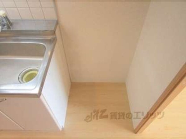 冷蔵庫置場