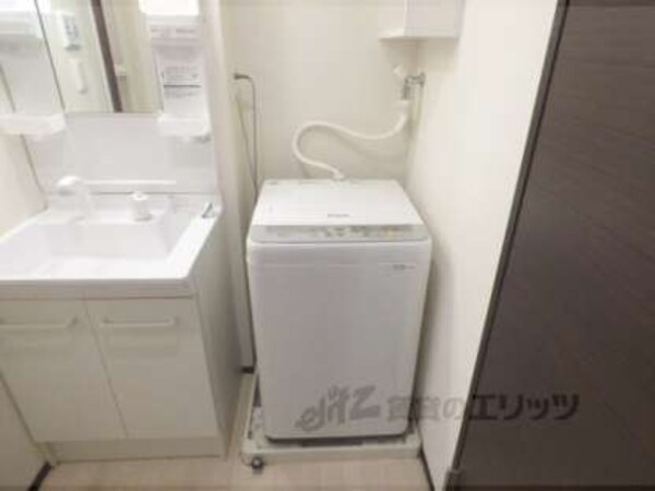 洗濯機置場