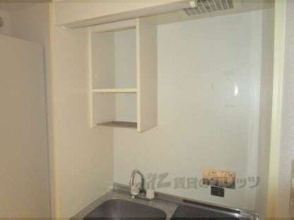 キッチン上部棚