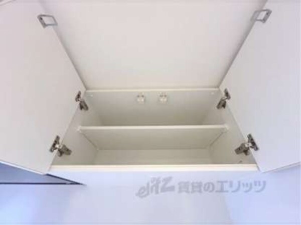 キッチン上部収納