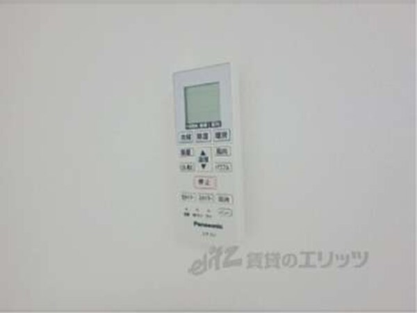 エアコンリモコン