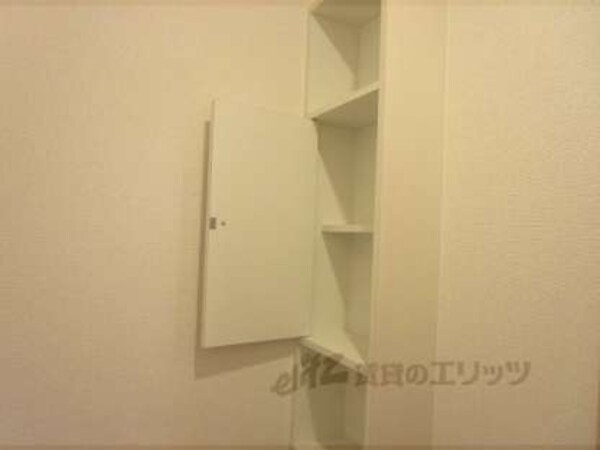 上部収納