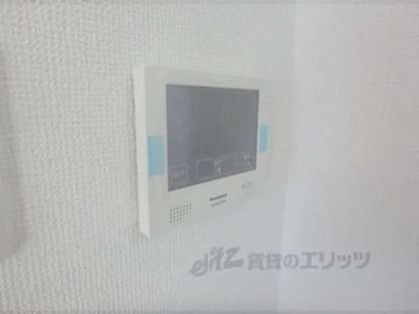 テレビモニター