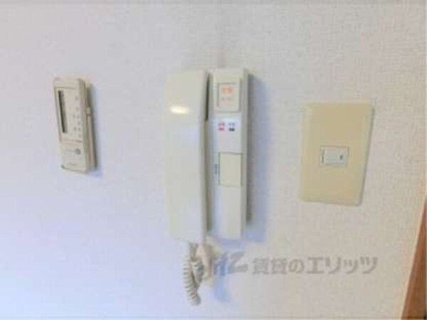 インターホン