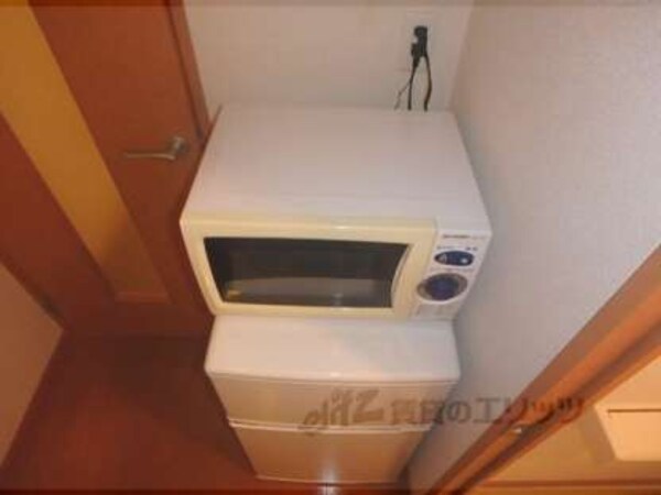 冷蔵庫、電子レンジ