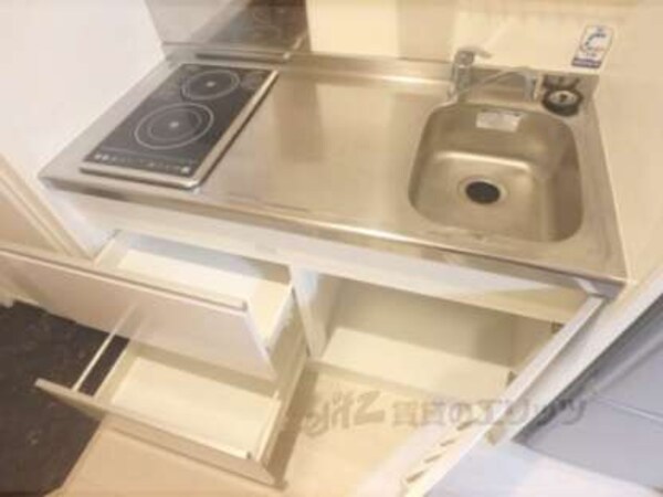 キッチン下部収納