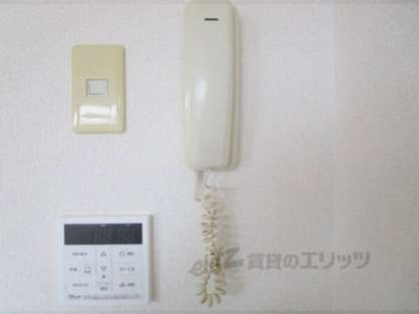 インターホン