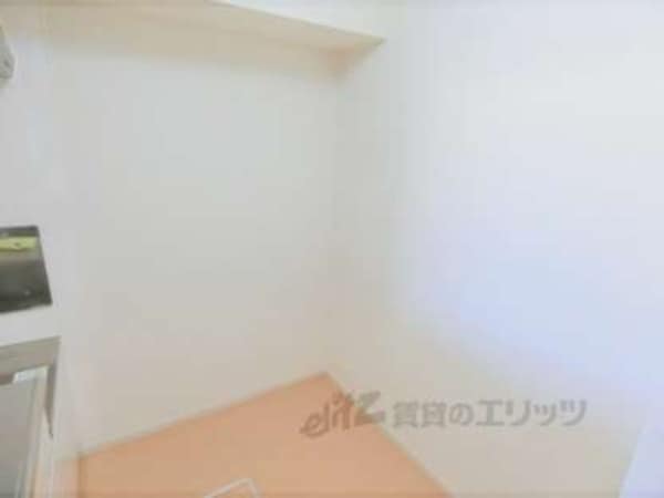 冷蔵庫置場