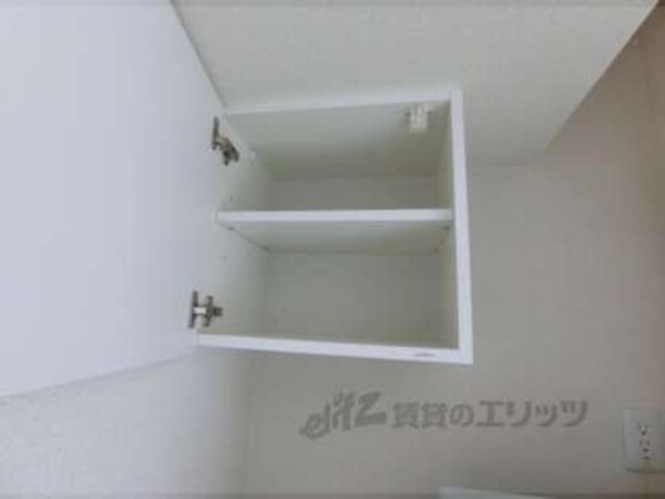 上部収納