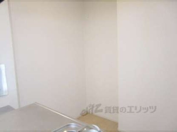 冷蔵庫置場
