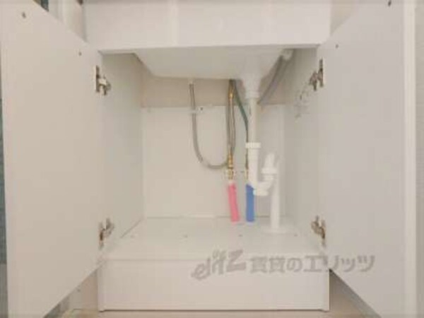 洗面所下収納
