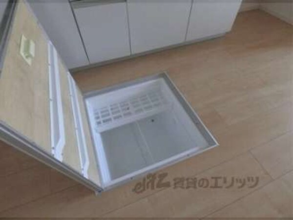 床下収納