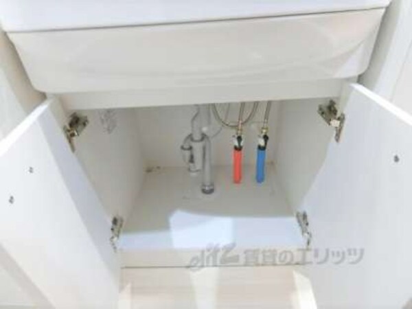 洗面台収納