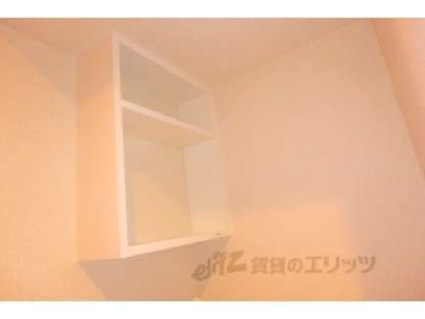 上部収納棚