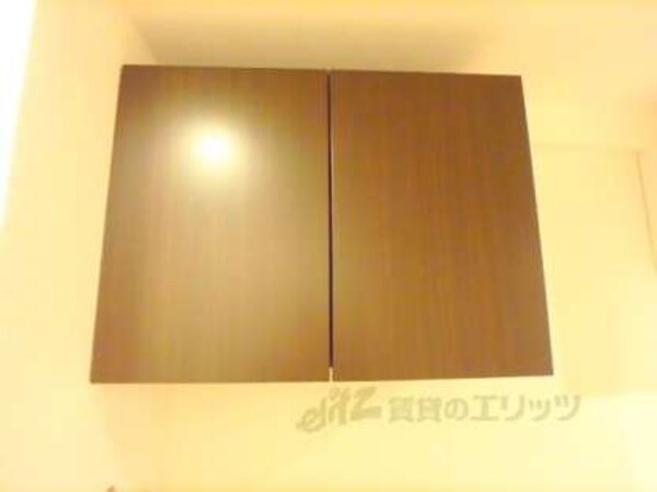 洗濯機上
