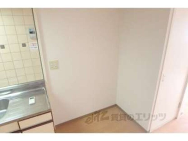冷蔵庫置場