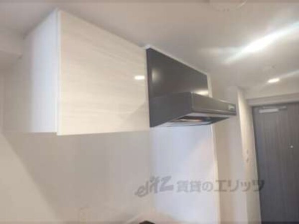 キッチン上部棚