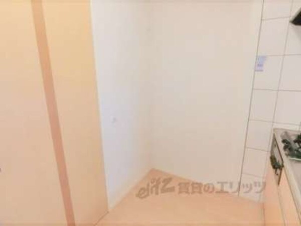 冷蔵庫置場