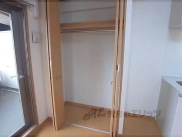 収納(他の号室のコピー写真です。)