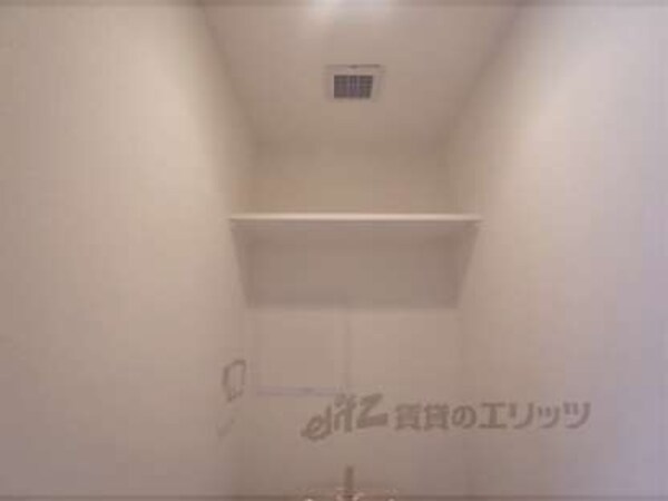トイレ(他の号室のコピー写真です。)