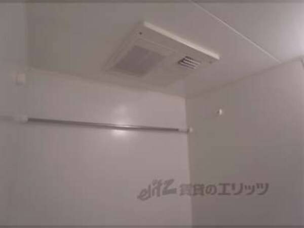 風呂(他の号室のコピー写真です。)
