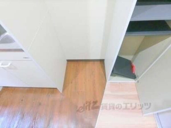 冷蔵庫置場