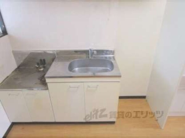 冷蔵庫置場