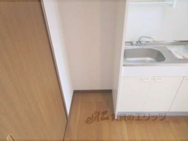 冷蔵庫置場