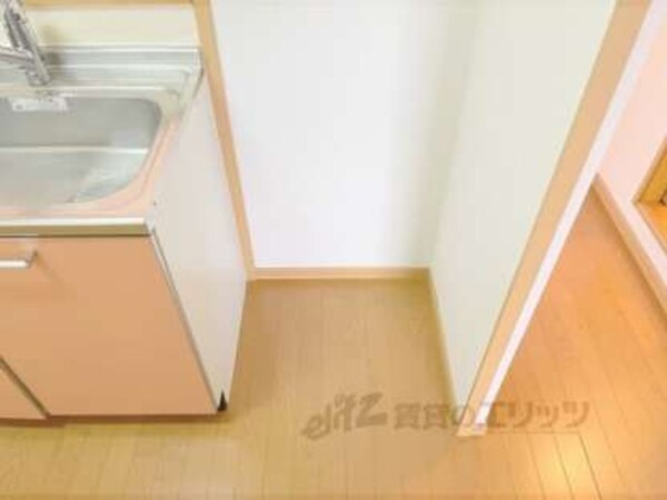 冷蔵庫置場
