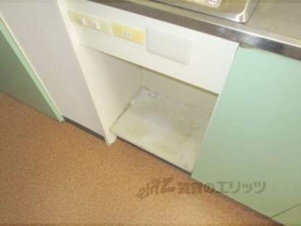 冷蔵庫置場
