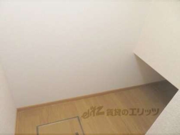 階段下収納