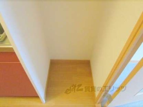 冷蔵庫置場