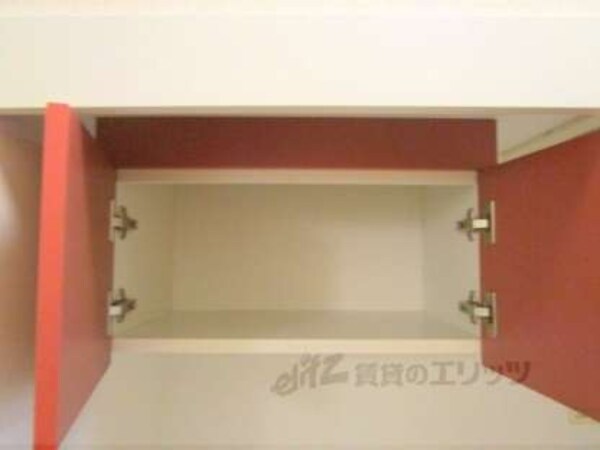 キッチン上収納