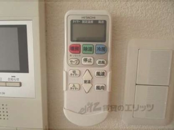 エアコンリモコン